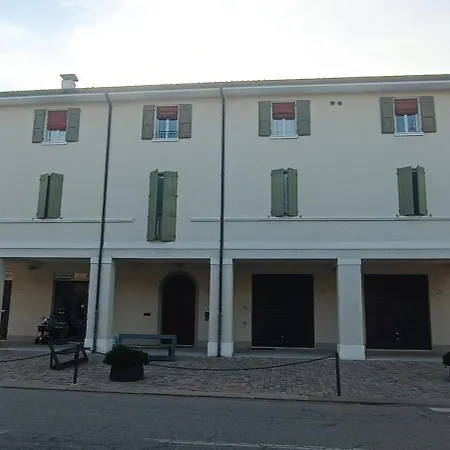 In Piazza *